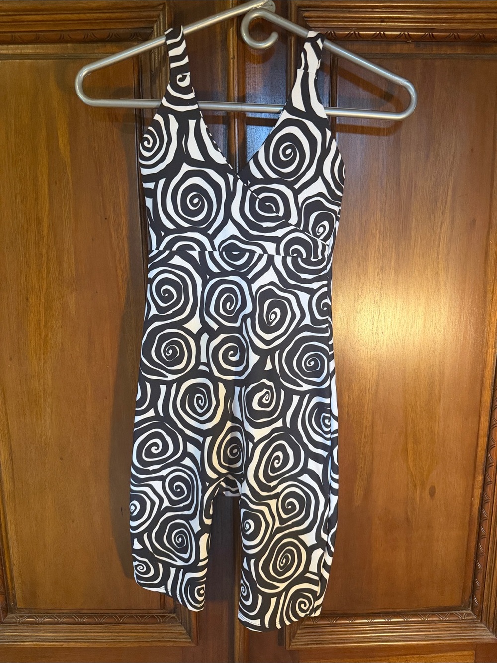 Dazey LA Black & White Spiral One-Piece
